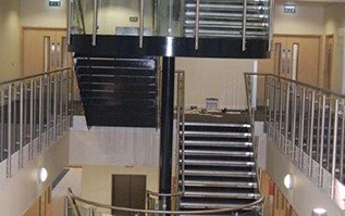 Feature Staircase_317x199